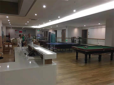 養(yǎng)老機構(gòu)服務(wù)等級劃分與個人衛(wèi)生用品銷售 醫(yī)養(yǎng)融合的細(xì)節(jié)解析